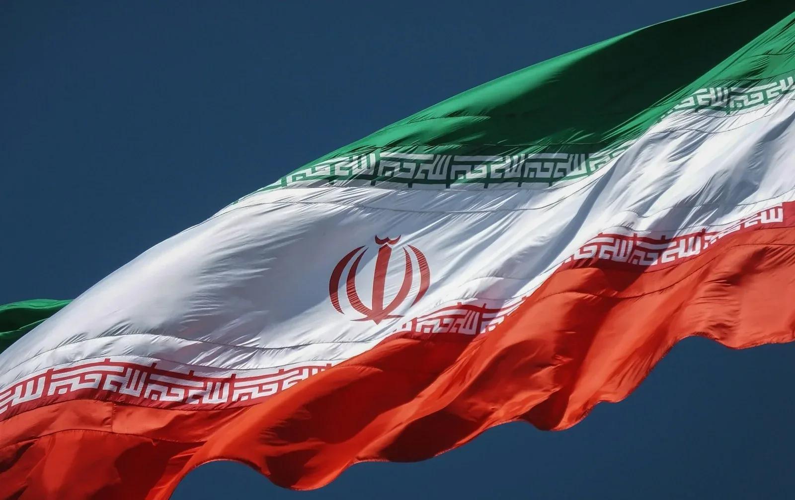 Guerre en Iran : bilan des frappes, pays impliqués et impact sur l'Europe