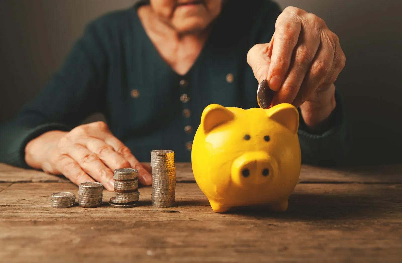 Sous-indexation des pensions aisées : qui perd combien et pourquoi ?