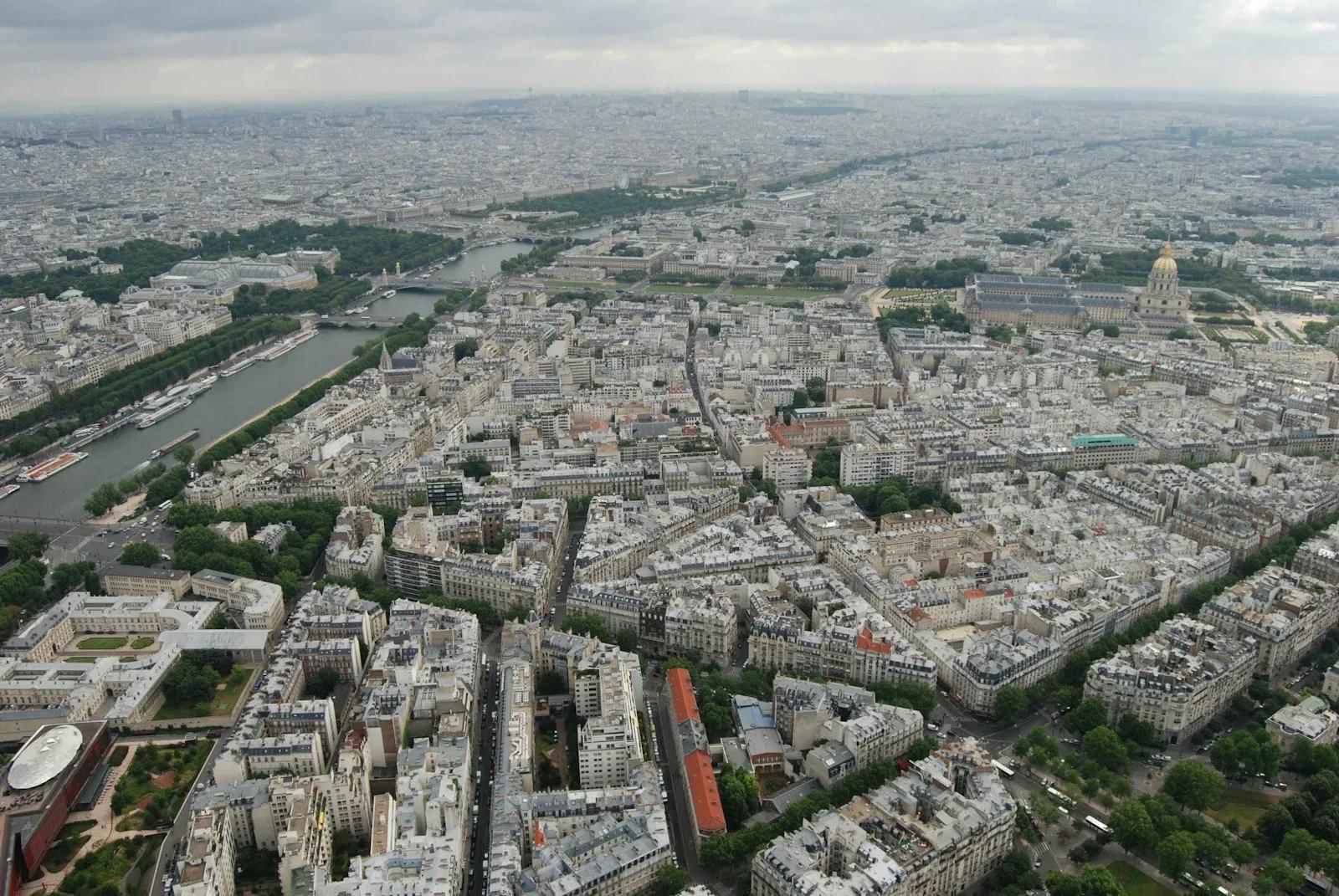 Municipales 2026 à Paris : candidats, enjeux et carte des forces arrondissement par arrondissement
