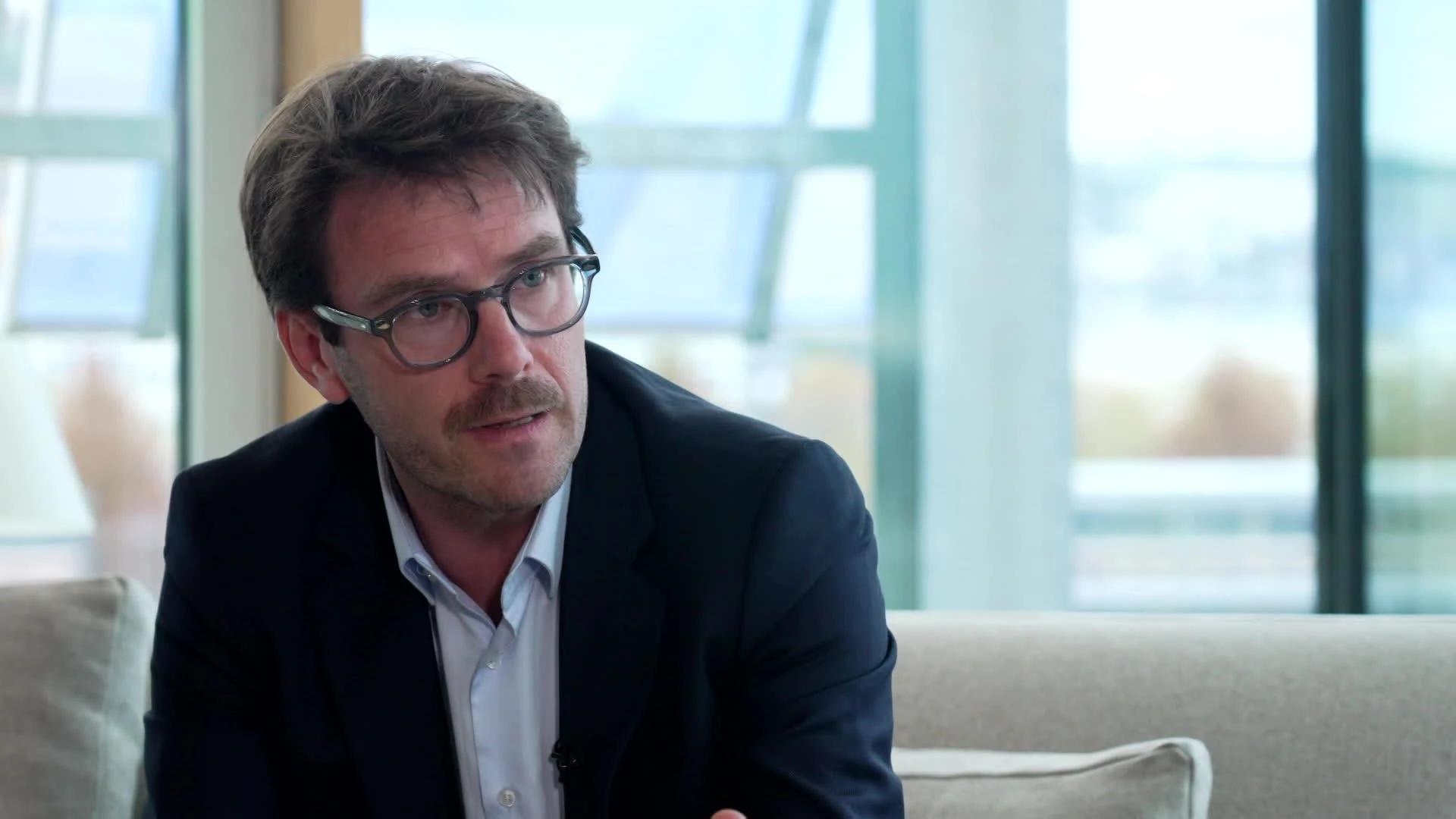 Illustration: Cancer du cerveau : le combat du maire de Rouen Nicolas Mayer-Rossignol