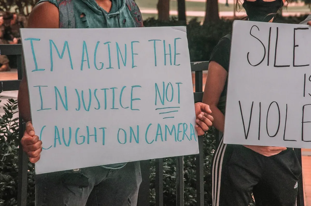 Double féminicide dans la Vienne : De l'affaire Mecellem à Montmorillon : pourquoi les mêmes défaillances se répètent dan...