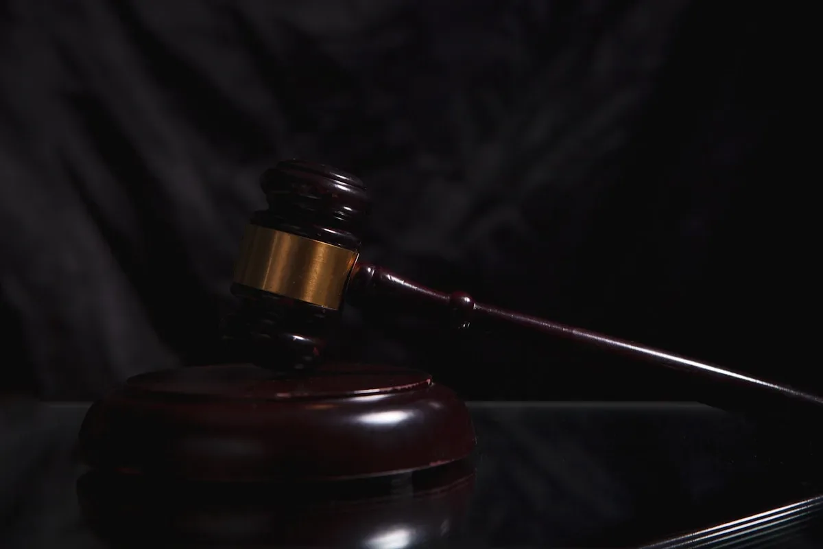La justice examine une remise en liberté de : Comment se déroule la procédure de remise en liberté, étape par étape ?