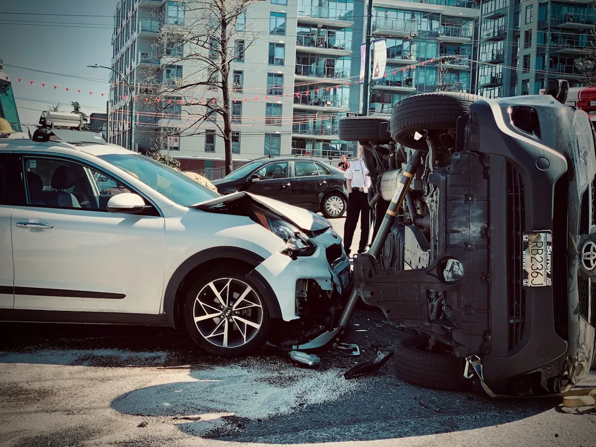 Un conducteur fauche sa mère et son oncle : Les victimes d'un accident familial peuvent-elles être indemnisées par leur p...