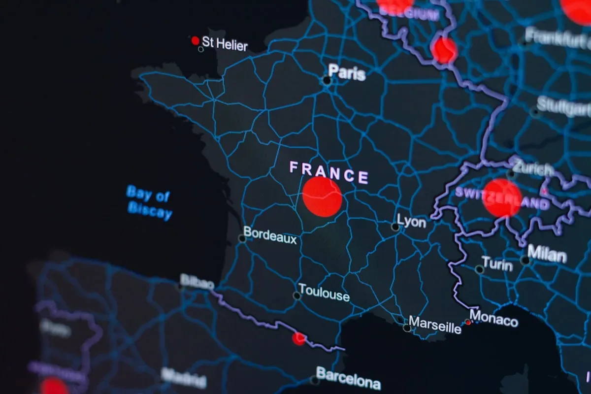 Les impôts et la chasse aux riches : Exil fiscal : combien de contribuables aisés ont réellement quitté la France ?