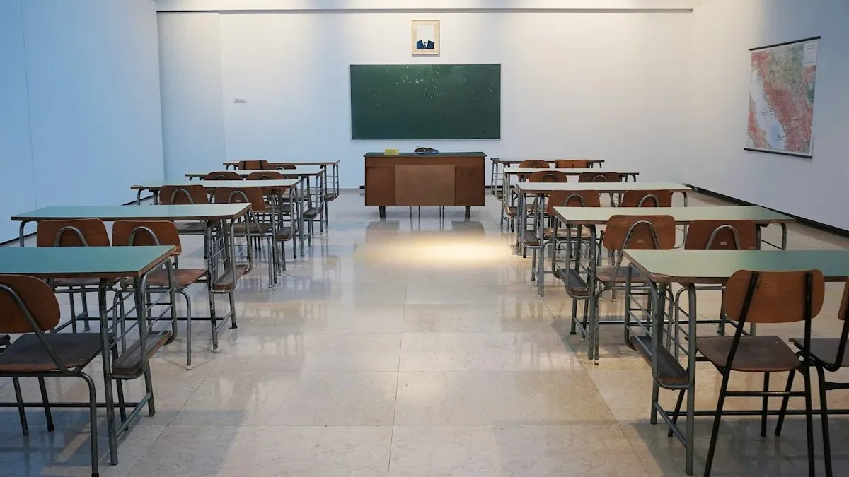 Les 3000 professeurs remplaçants sortis du chapeau par : Quelles académies concentrent le plus de besoins en remplaçants ?