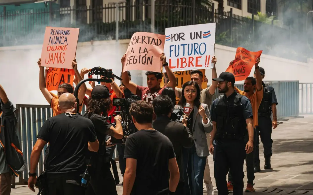 Manifestation pour la liberté de la presse à Paris